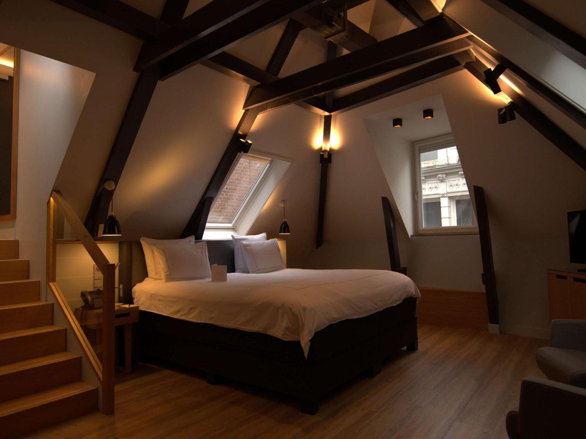 Swissôtel 4*