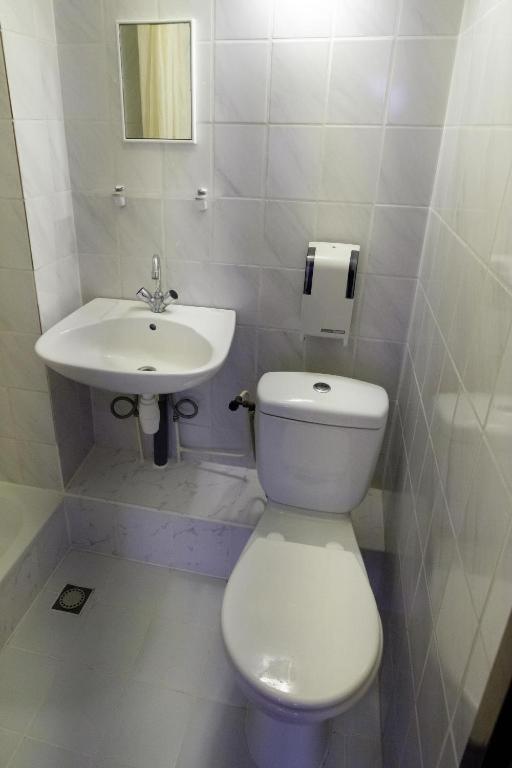 Ben Centre Hotel *
