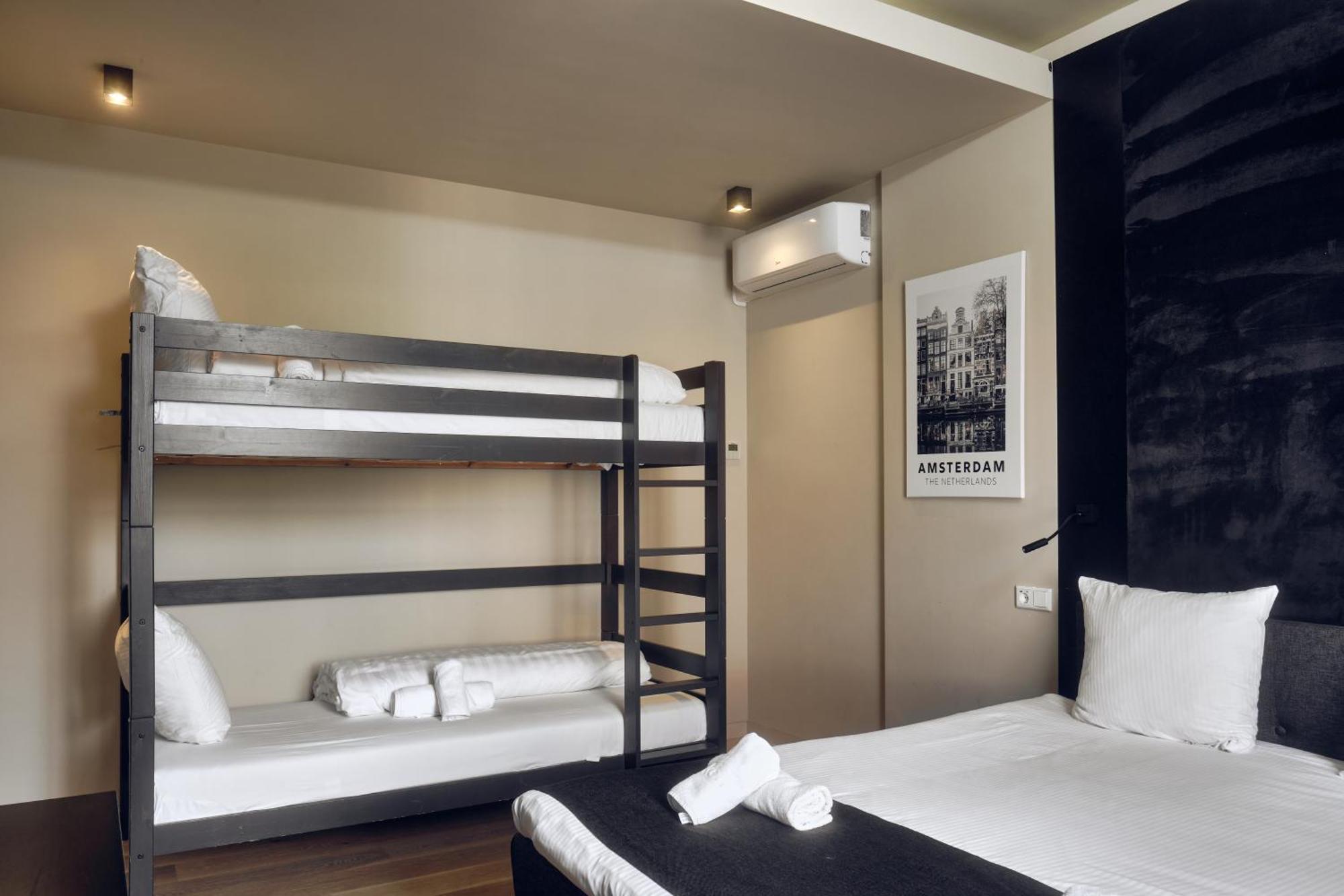 Amsterhome Hotel 3*