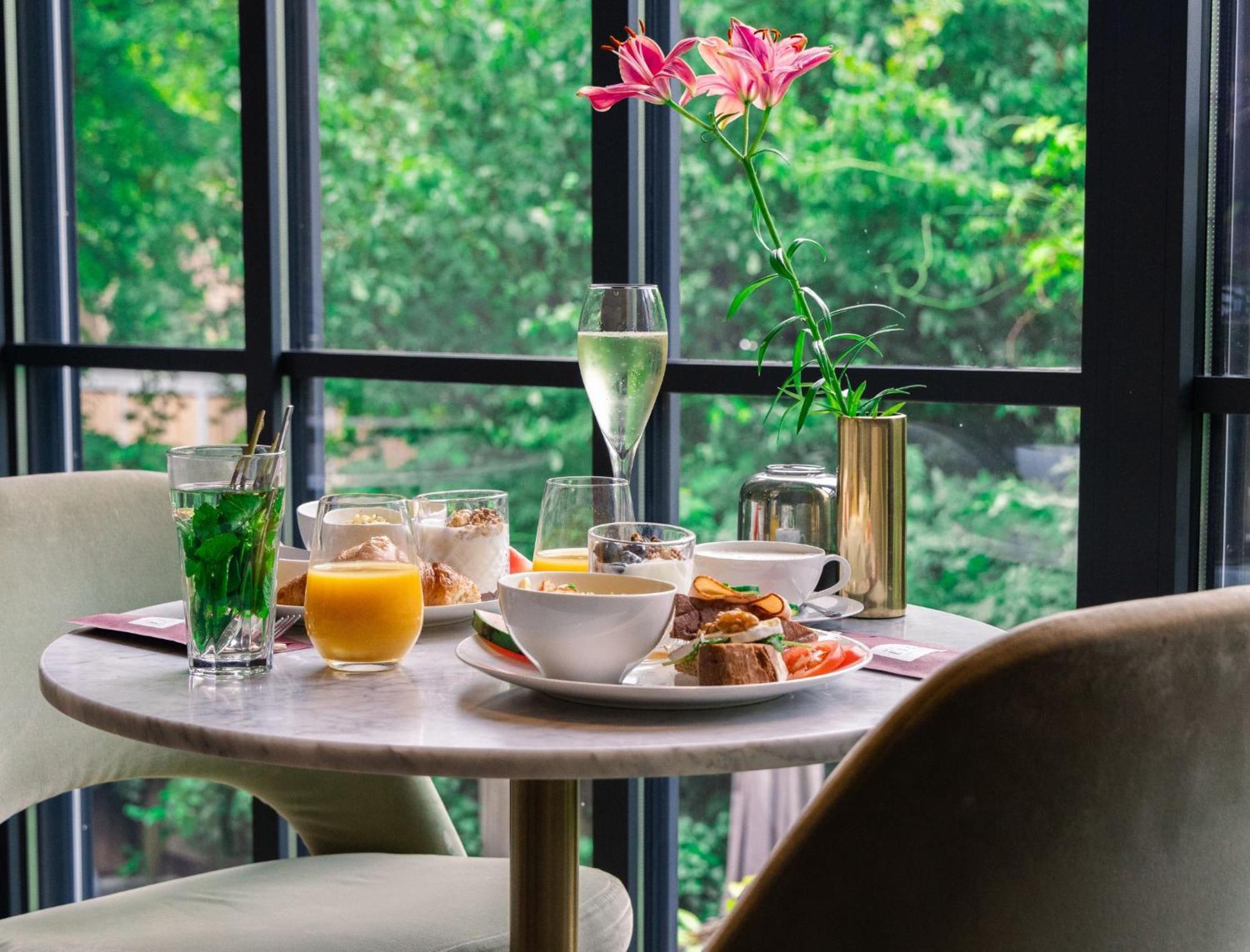 Park 6 Hotel