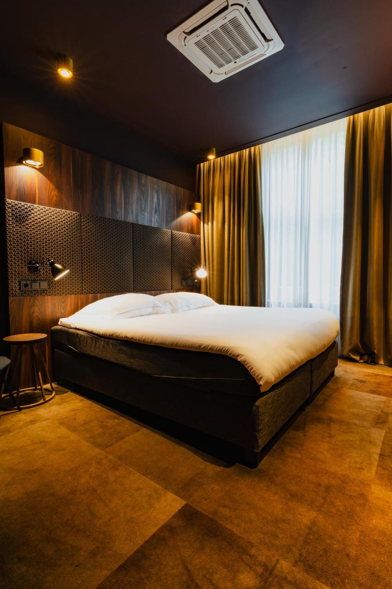 De Jonker Urban & Hotel 4*
