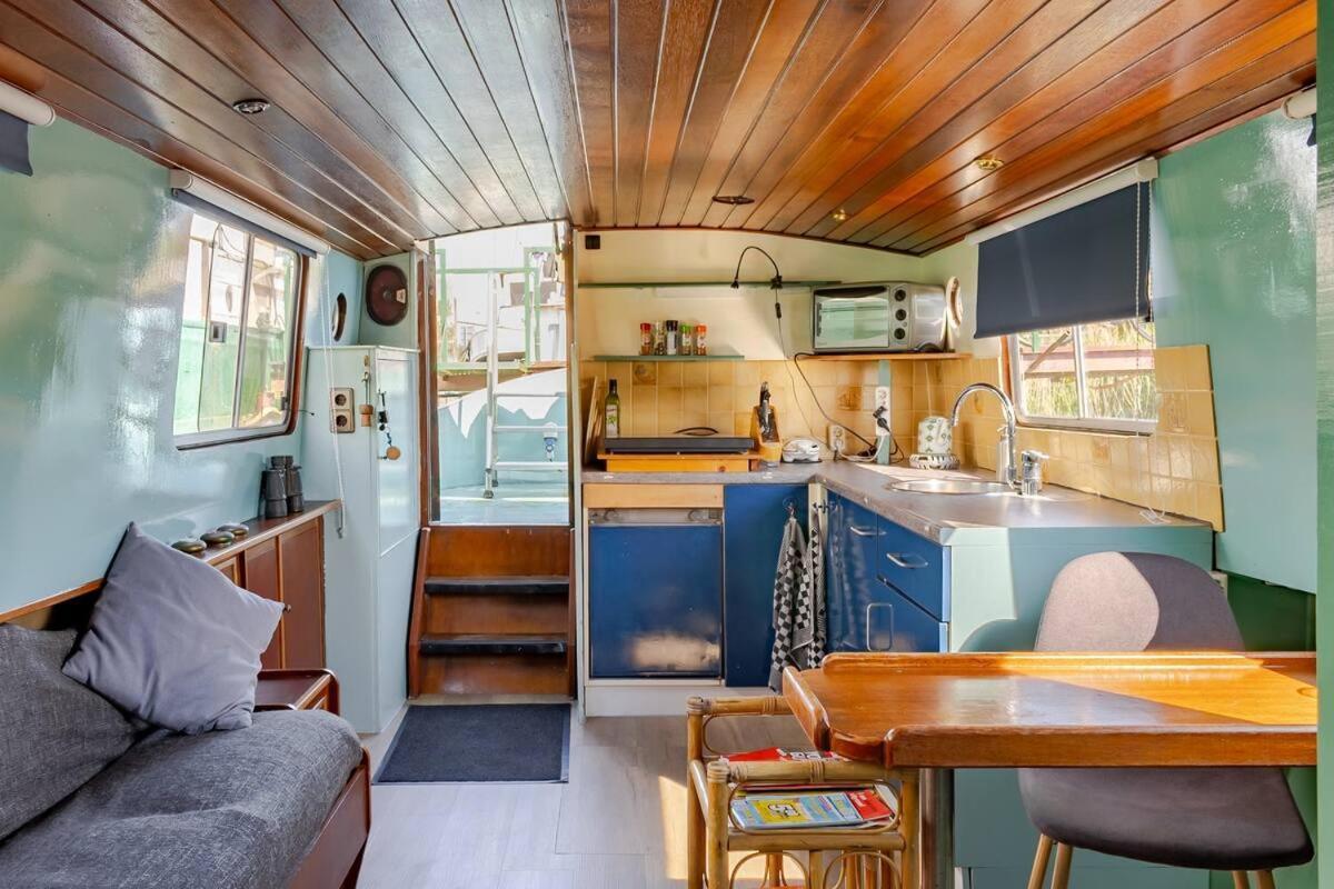 Acomodação com café da manhã  Floating Amesterdão