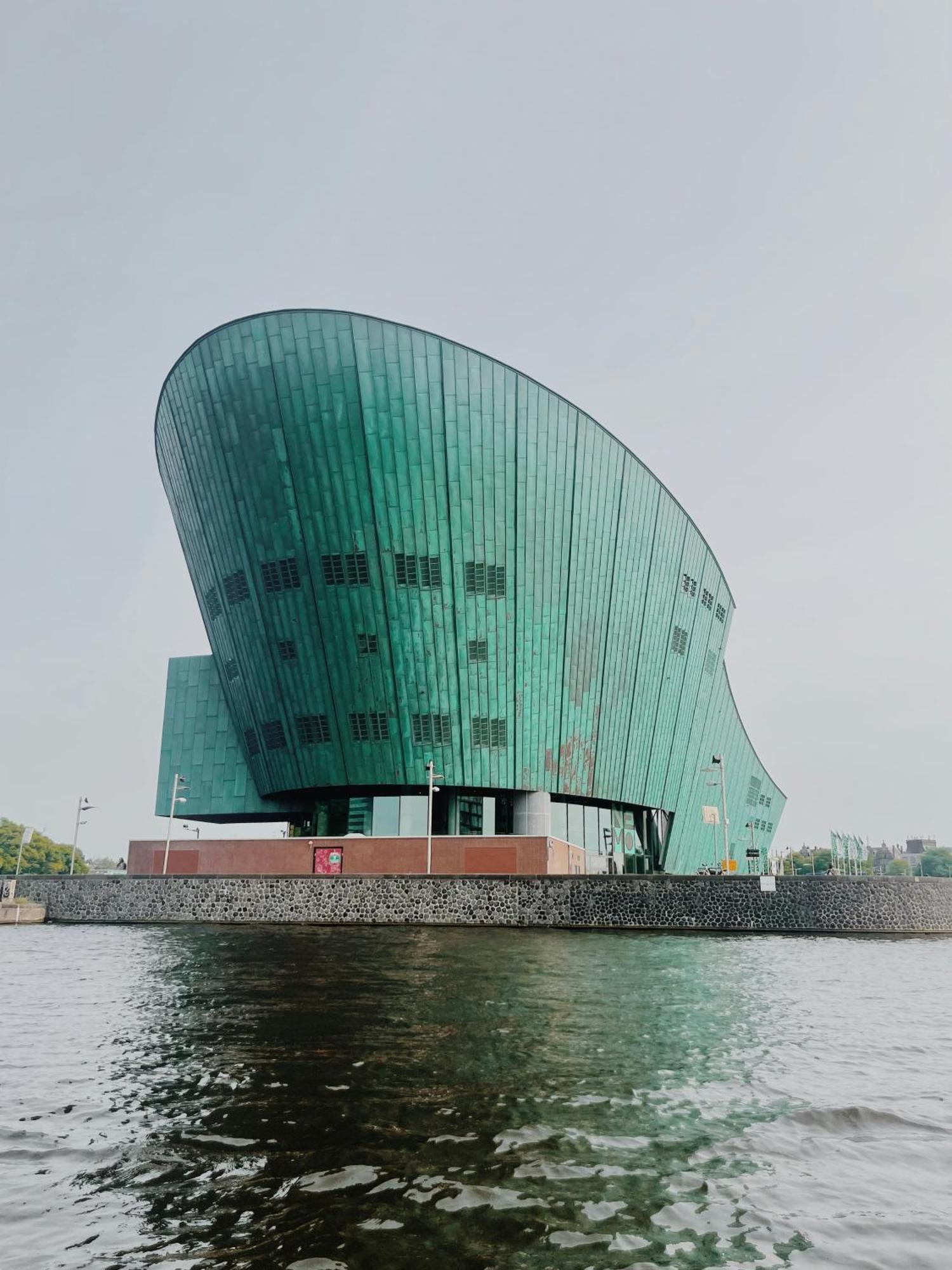 De Jonker Urban & 4*