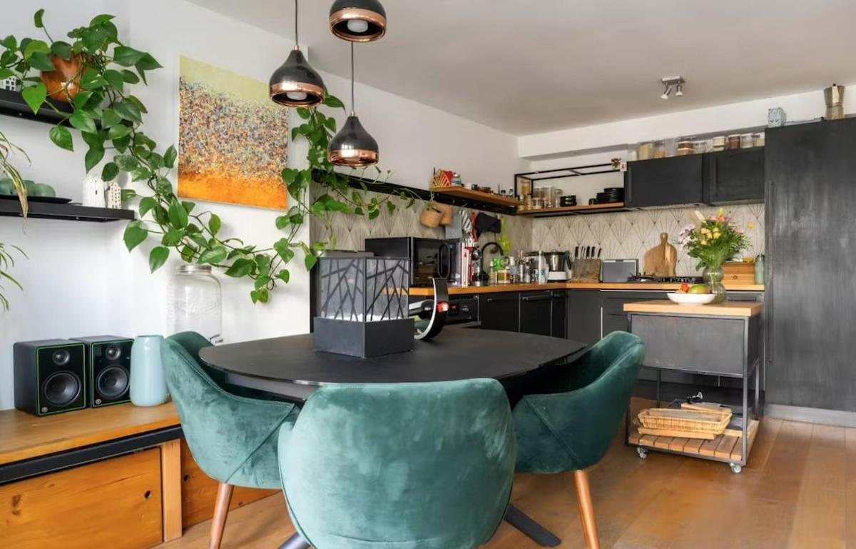 Apartment Spacious With Roofterrace By Vondelpark Amsterdam