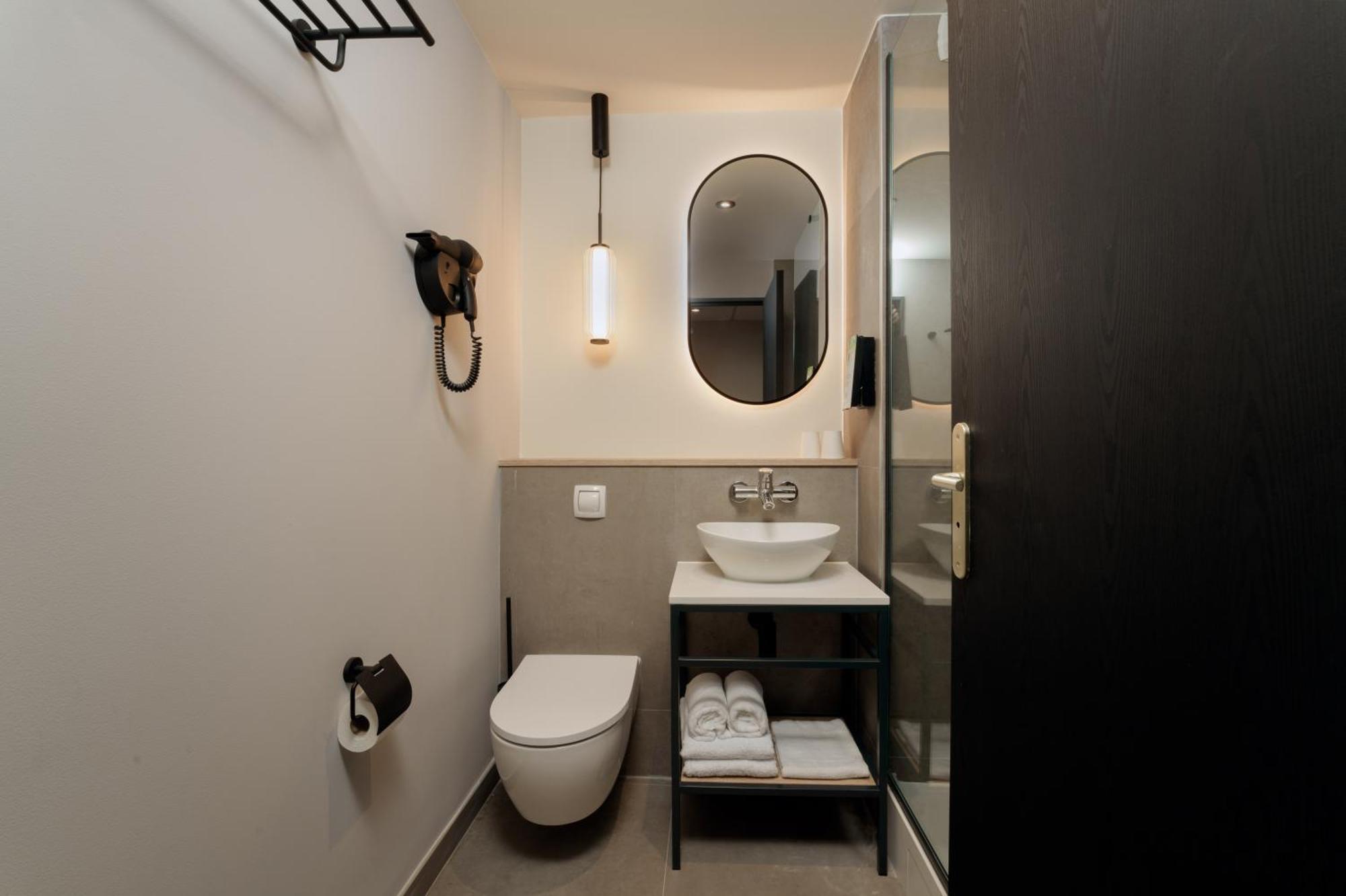 Campanile & Restaurant Zuid-oost 3*