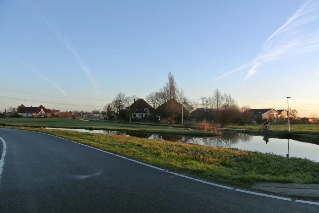 Voorhuis En Klein Waterland *