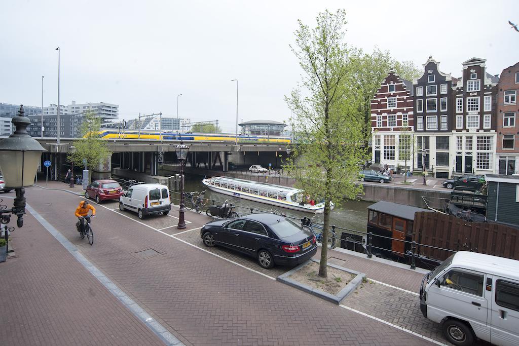 Couette-café Of Art Amsterdam