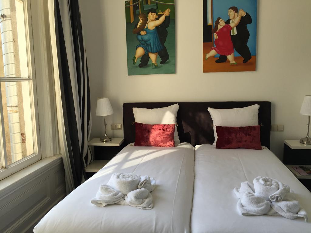 Bell's & Suites