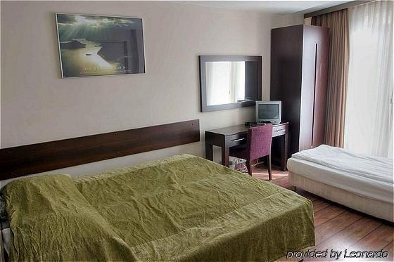 The Exchange Hotel 3*