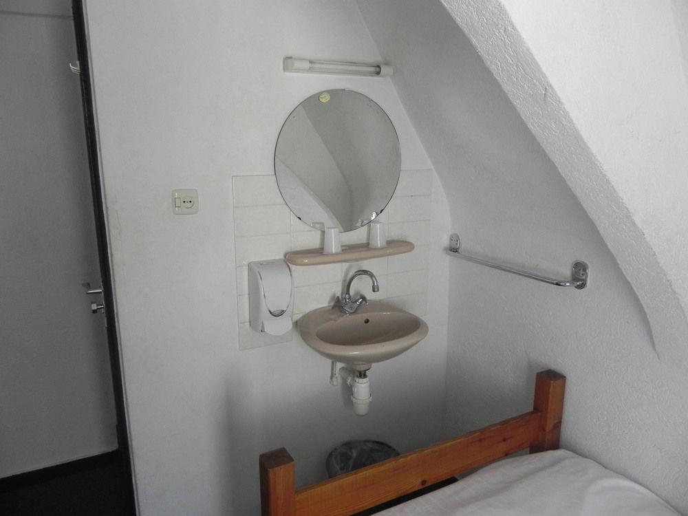 Hotel Crown Hotel