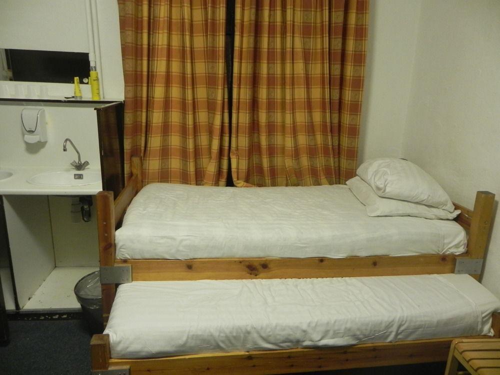 Hotel Crown Hotel