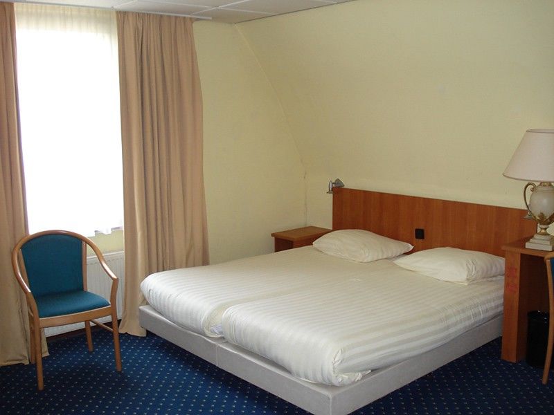 74 Hotel