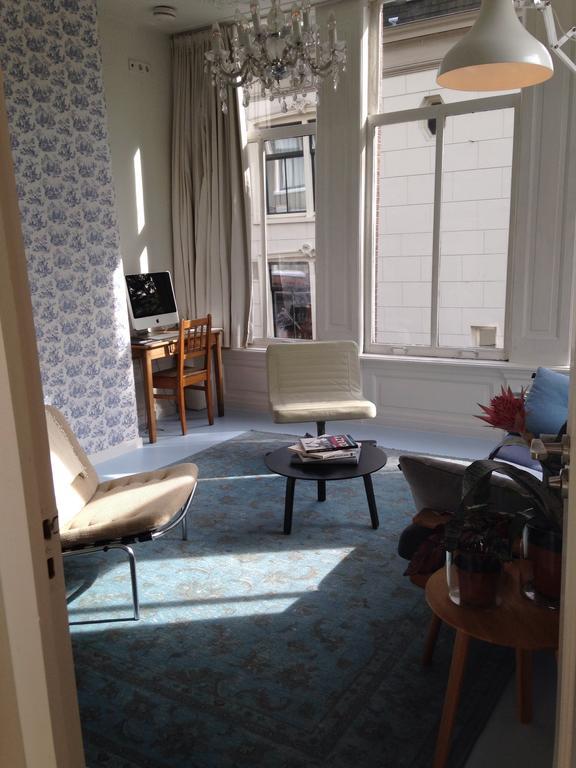 Miauw Suites, Canal View City Centre Acomodação com café da manhã  2*