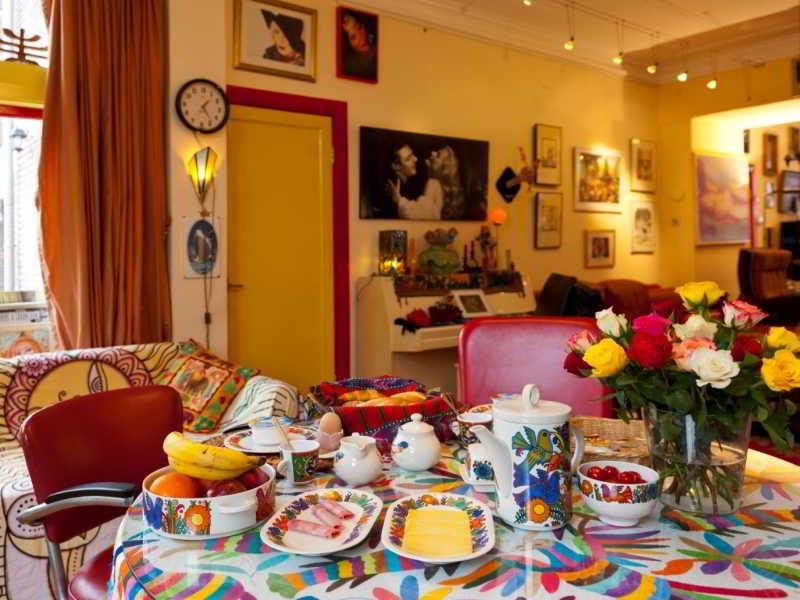 Xaviera's Couette-café
