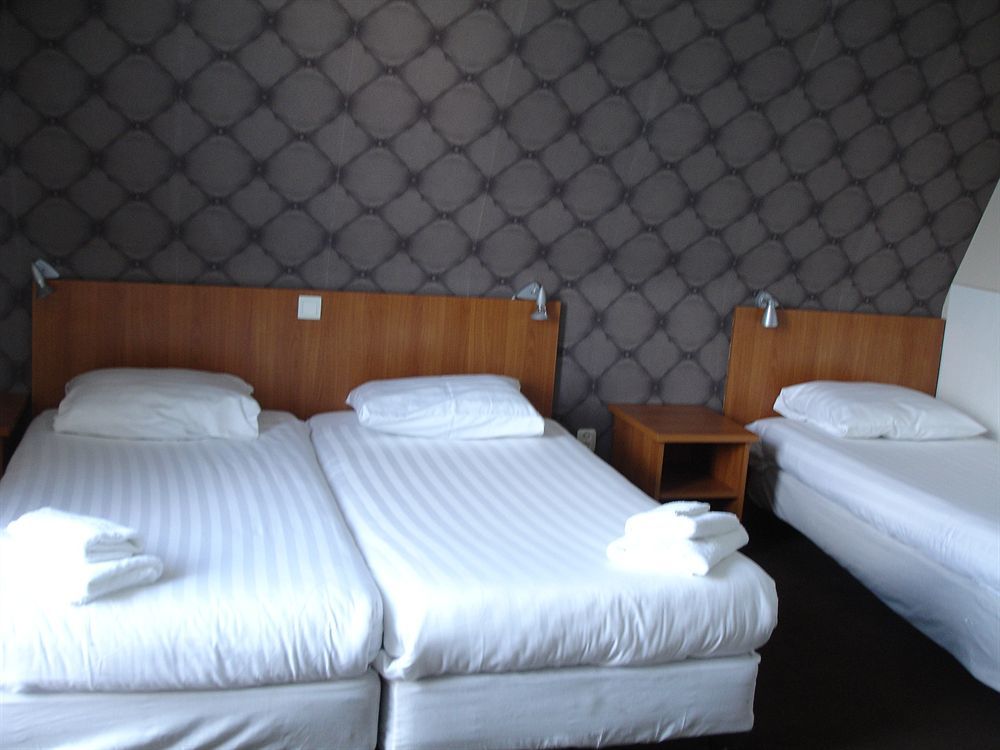 Hotel 74