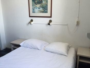 Euphemia Budget Old Canal Zone Hostel Amsterdam