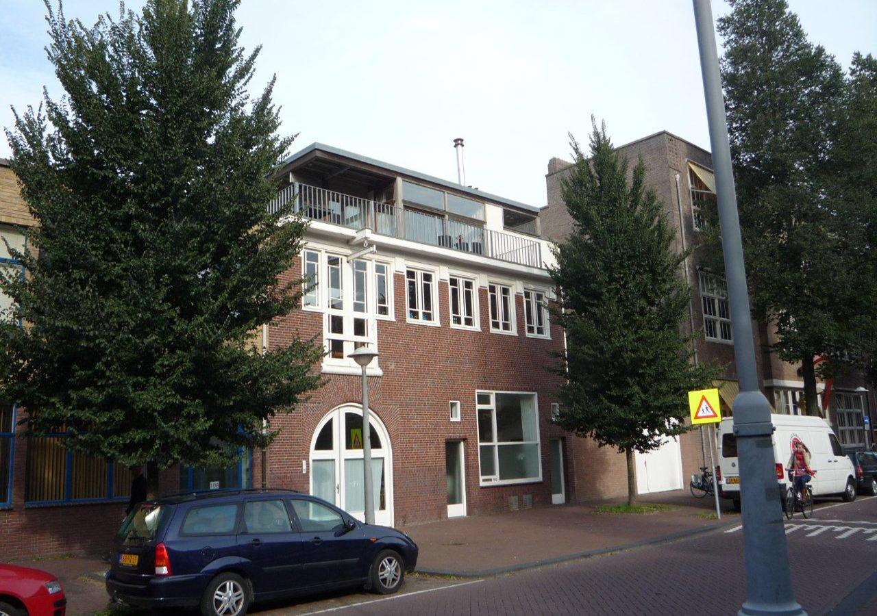 Starry Night Penthouse Apartment City Centre Bed & Breakfast *