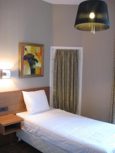 Dutch Design Vondelpark Hotel 3*