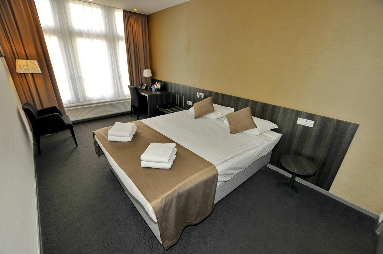 Parkview Hotel 3*
