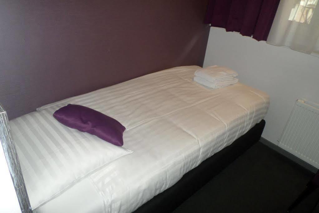 Parkview Hotel 3*