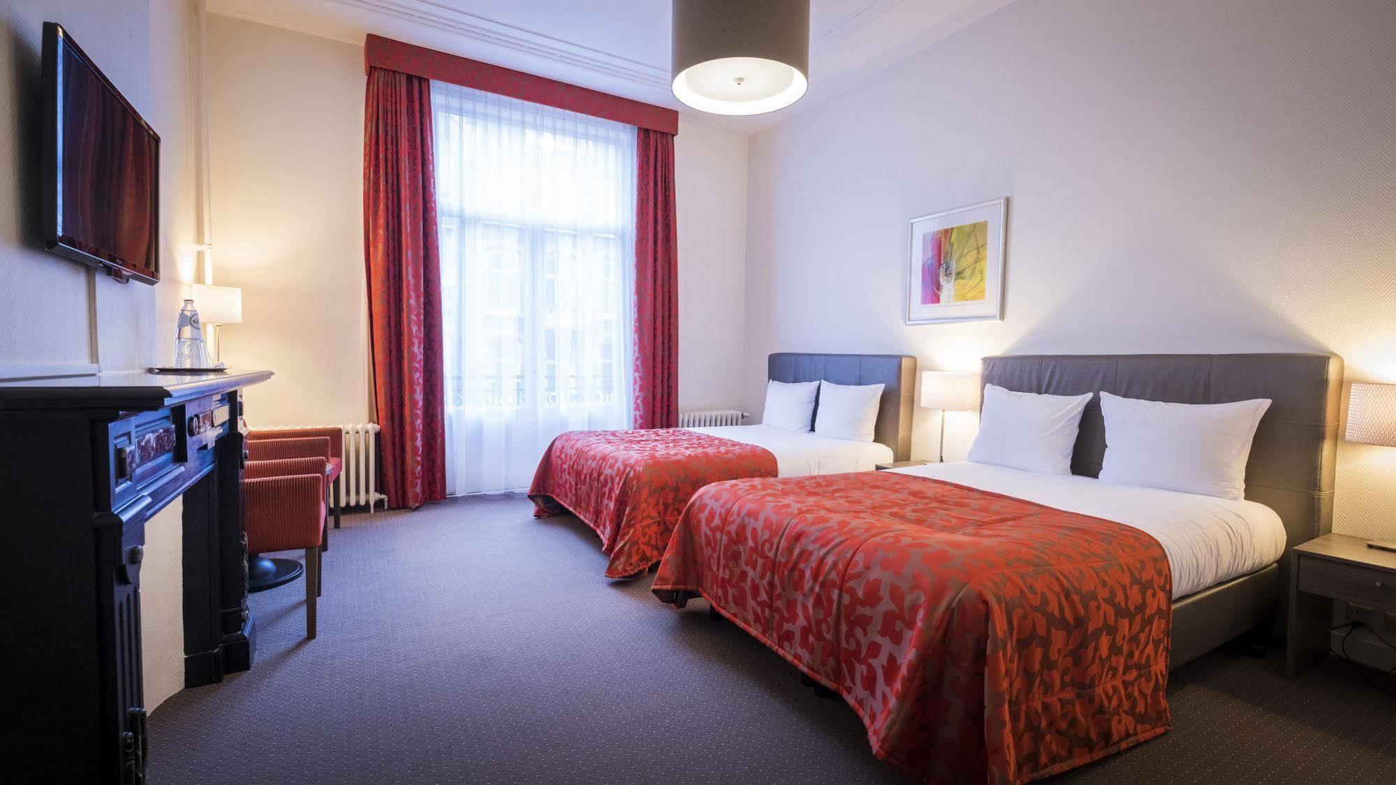 Aalders Hotel 3*