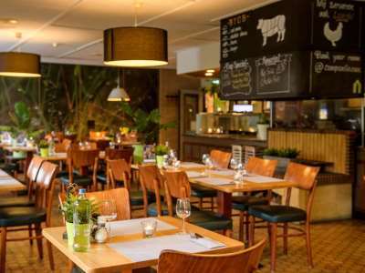 Campanile & Restaurant Zuid-oost 3*