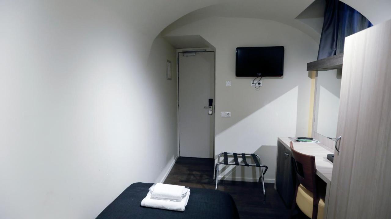 City Hotel Amsterdam 3* Amesterdão