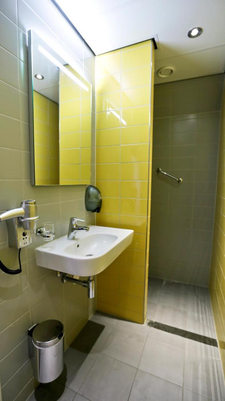 City Hotel Amsterdam 3* Amesterdão