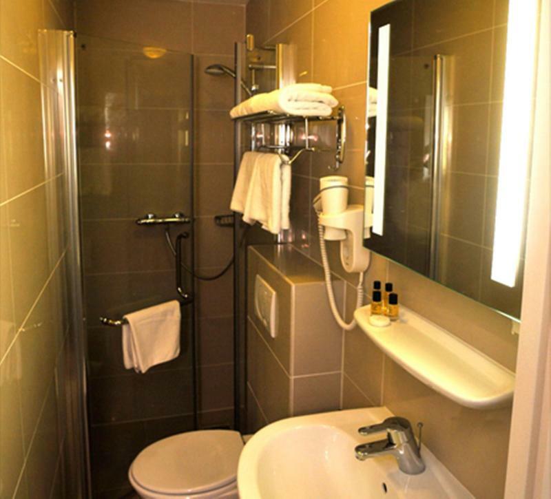Dutch Design Vondelpark Hotel 3*