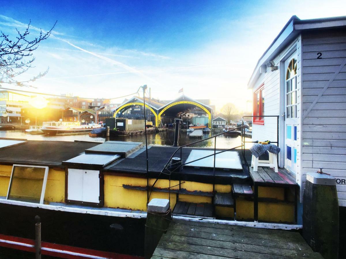 Houseboat Concordia Acomodação com café da manhã  Amesterdão