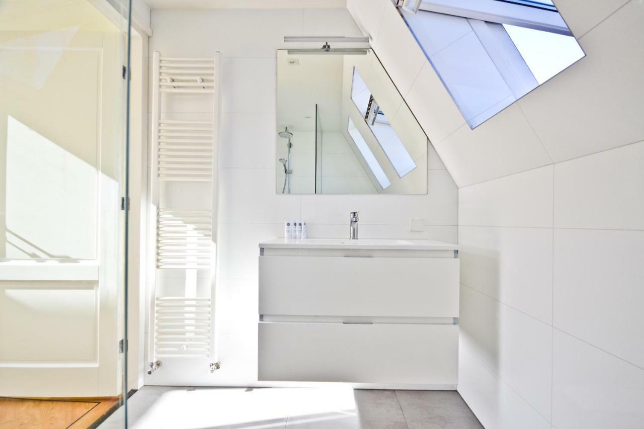 Fantastic Bright Penthouse Apartment *