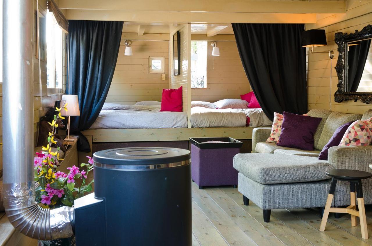 Botel Houseboat Prince-avalon Amsterdam