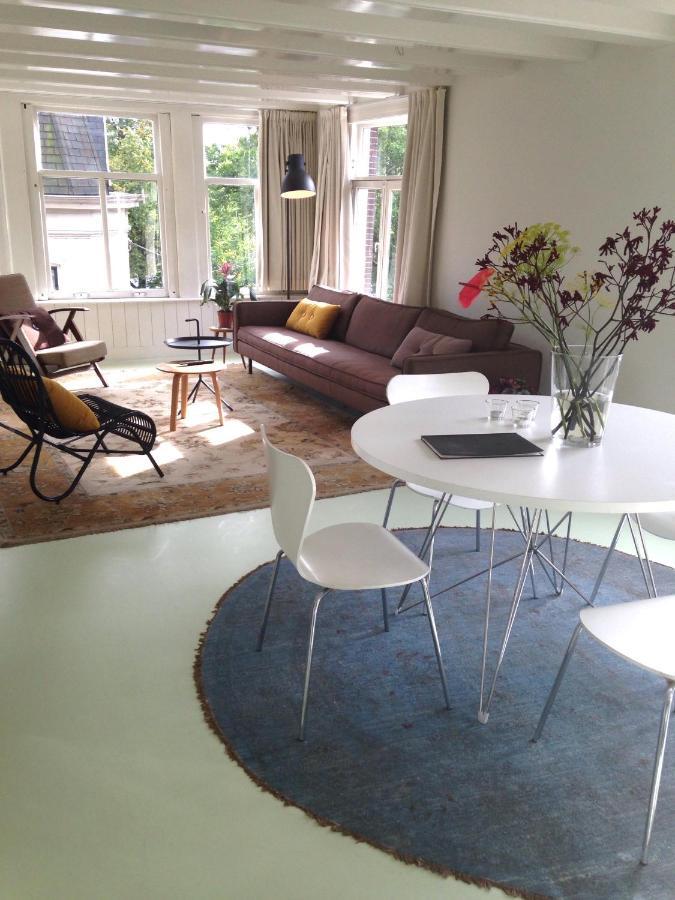 Miauw Suites, Canal View City Centre Acomodação com café da manhã 