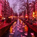 Amsterdam Red Light Bed & Breakfast