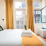 Amazing Beb 2 Min From Central Station