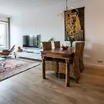 Amstel Riverside Apartment