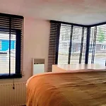 B&B Cozy Watervilla