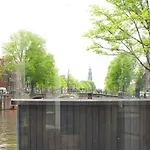 Asoka Woonboot