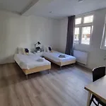 Tolstraat 75 - Senior Care Guesthouse