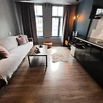 7B&B