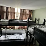 Amsterdam Hostel Uptown