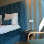 Hotel Iris