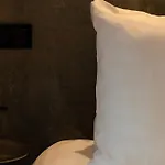 Midtown Hotel Triple Room