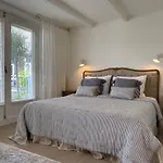 Bed And Breakfast Amsterdam