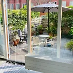 Comfortable Private Garden Room