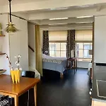 Roof Terrace Bnb In De Jordaan