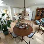 Spacious Apt In The Pijp