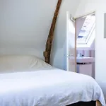 Central Art Apartment - Nieuwmarkt Area