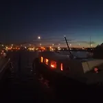 Inn The Water - Floating Hostel Experience