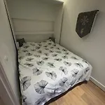 Apartment In Oude-Pijp